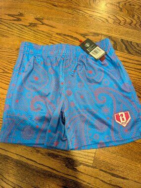 BL101 NWT Paisley Shorts (YXL)